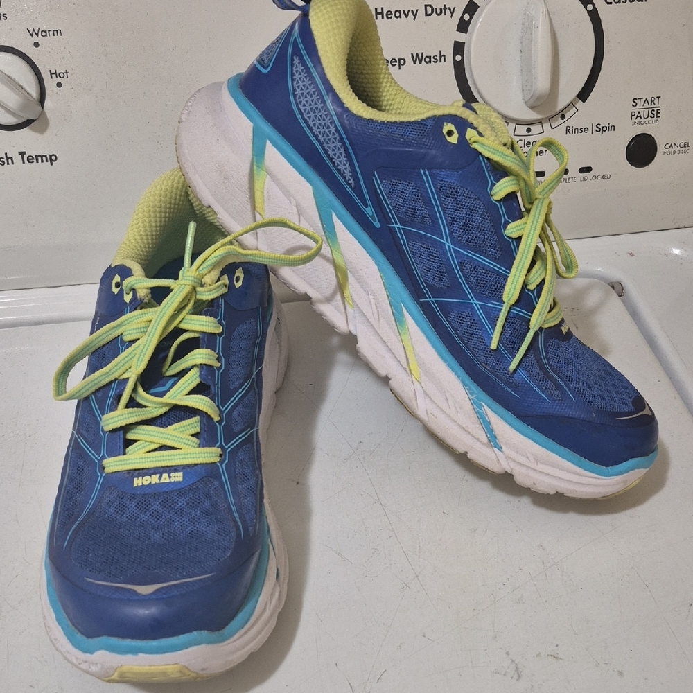 Hoka Women's Blue and Yellow Athletic Shoes Sz 8